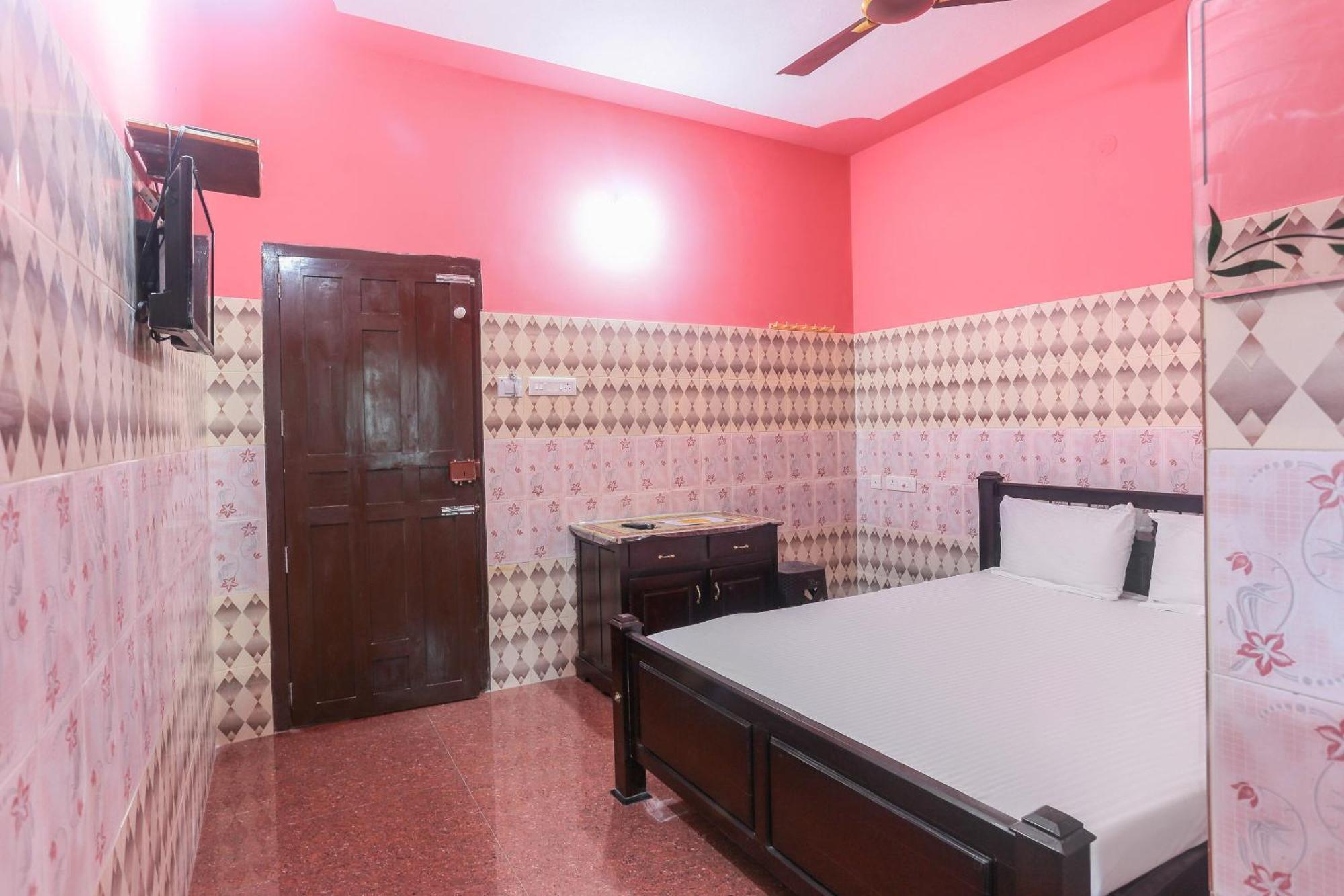 Hotel O Sree Bhadra Tourist Home Kollam Exterior foto